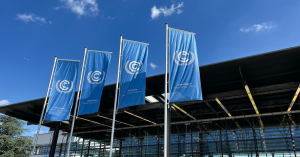 Centro de Convenções Mundial em Bonn, Alemanha. Foto: Manolito Steffen, Fastenaktion.